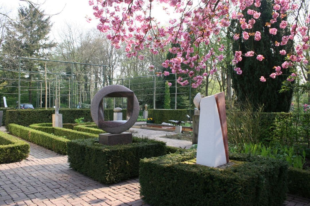Kunst-galerie en Beeldentuin Oudenhove foto 0